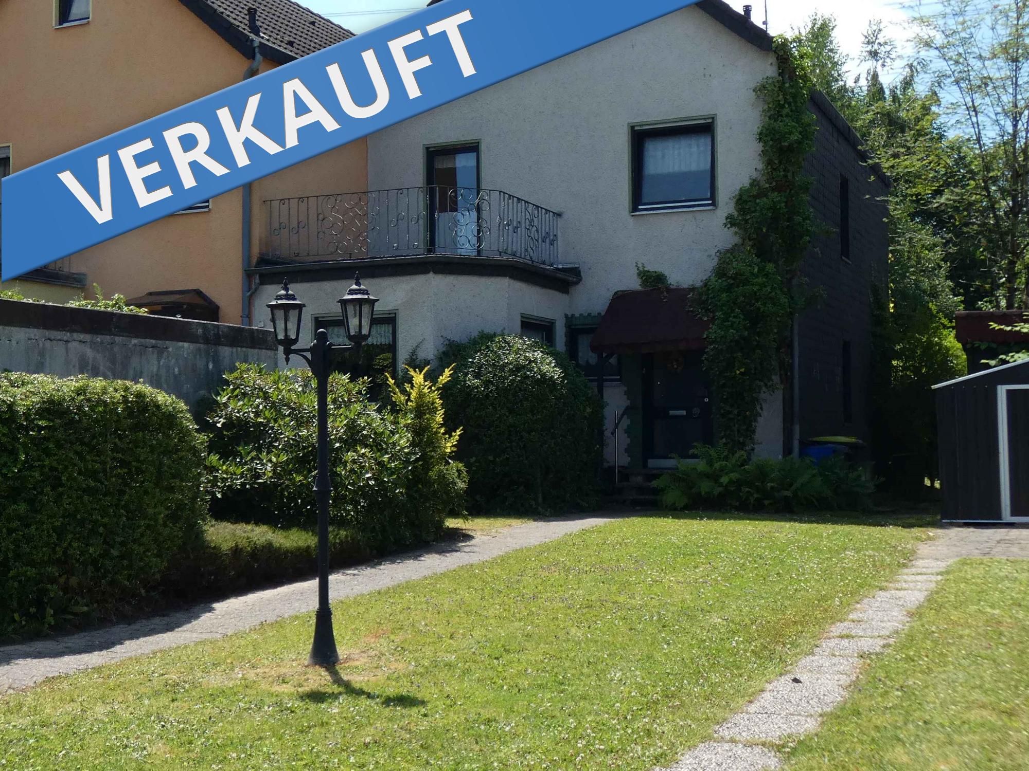 Familienfreundliches Einfamilien-Reihenendhaus auf großem Grundstück